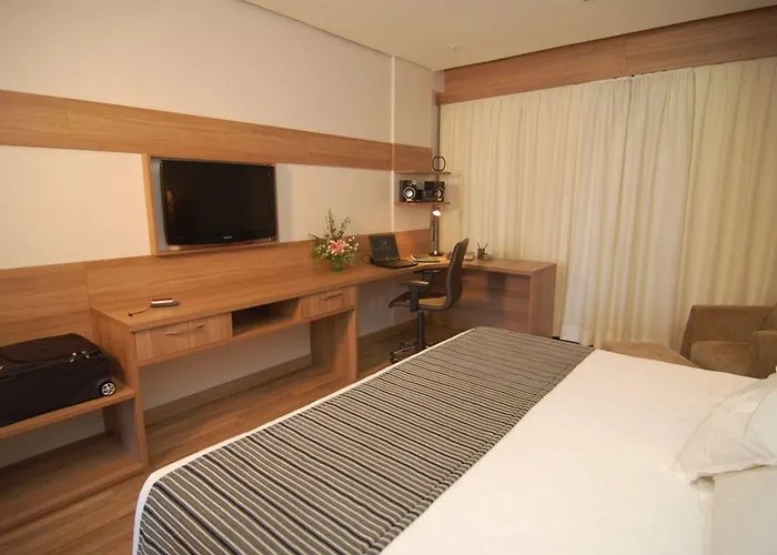 Hotel Everest Porto Alegre