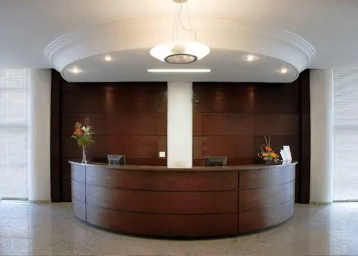 Hotel Everest 4*